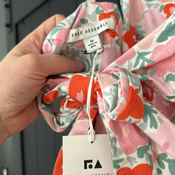Free Assembly Floral Dress - Picture 6 of 6